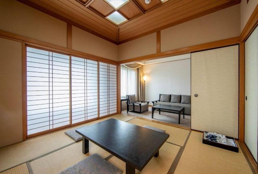 Hotel Cadenza Tokyo Exterior photo